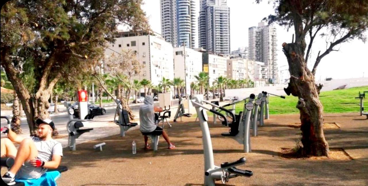 7 Hotel Apartment Short Time Tlv بات يام المظهر الخارجي الصورة