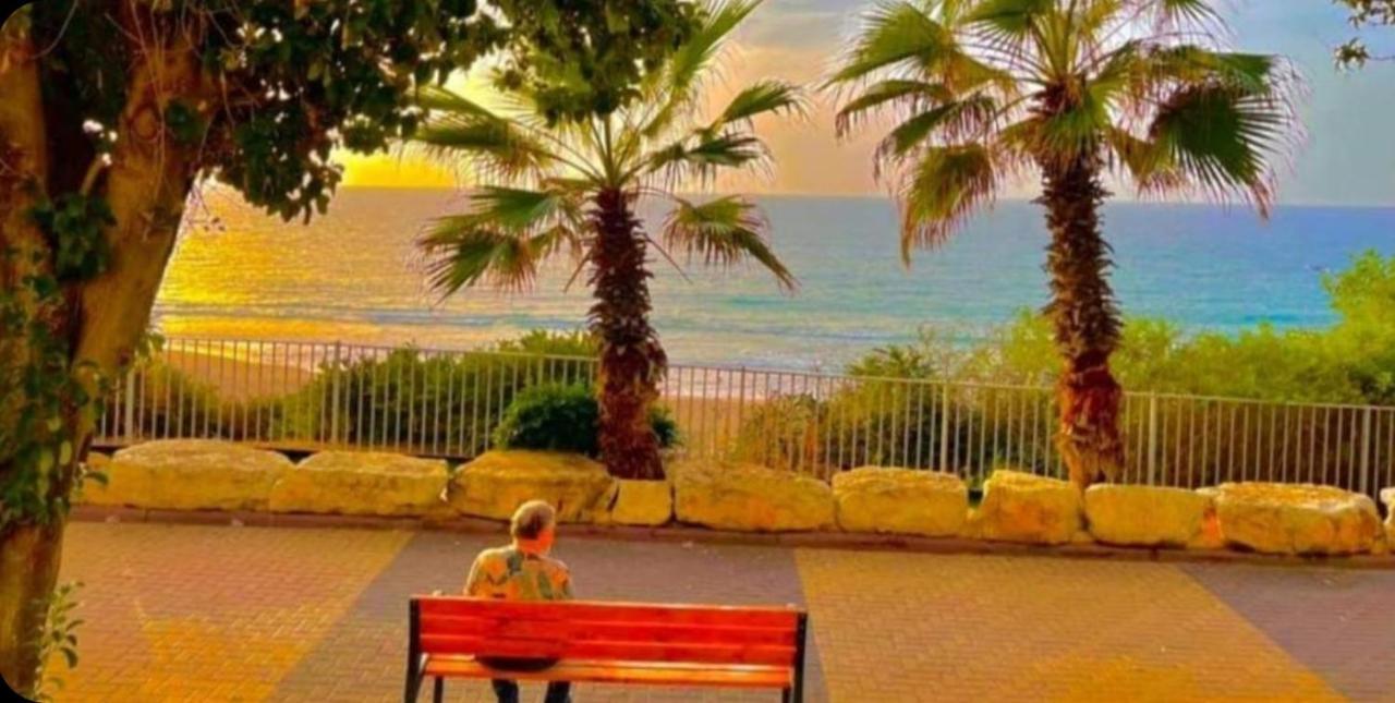 7 Hotel Apartment Short Time Tlv بات يام المظهر الخارجي الصورة